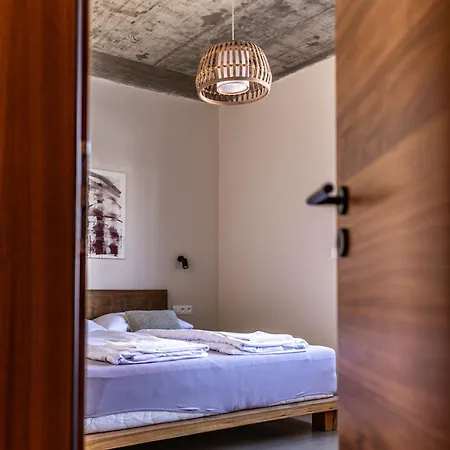 Apartman Vilabyt Se Zahradkou A Vyhledem Na Zamek Mikulov